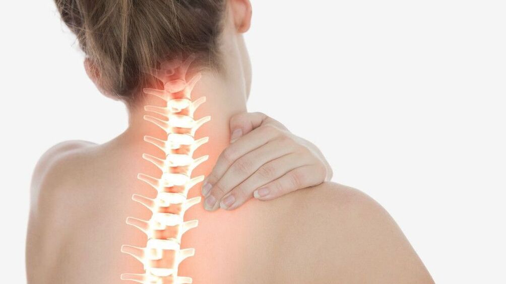 Dolore al collo dovuto all'osteocondrosi del rachide cervicale